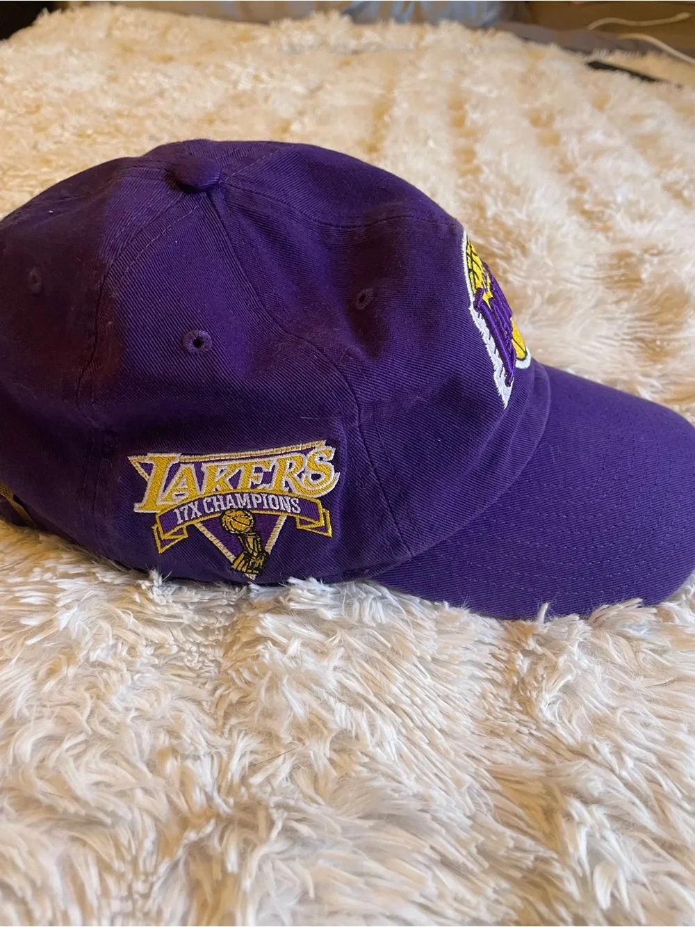 Los Angeles Lakers Purple Baseball Cap - Team Logo Hat